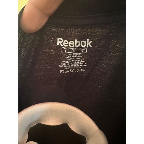 VINTAGE Boston Bruins T-Shirt! Chara 33 on back! - Picture 4 of 4